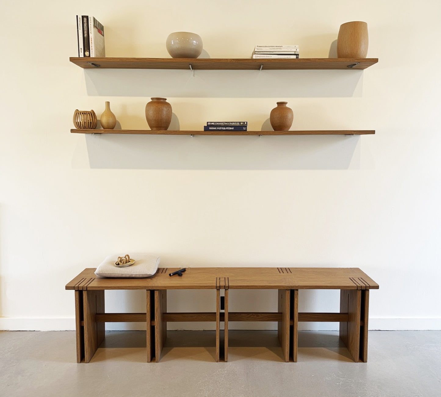 Dinkoro Bench