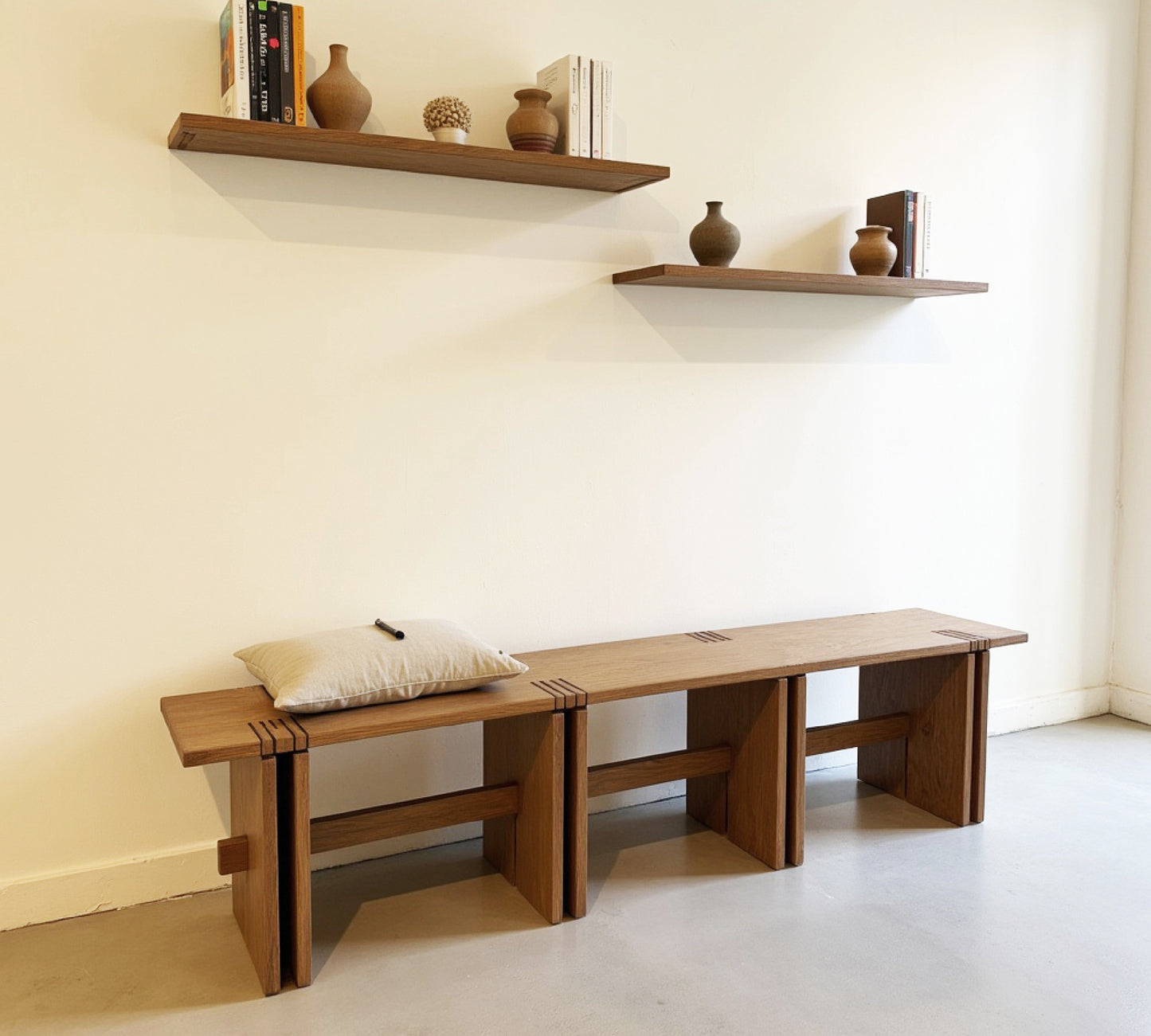 Dinkoro Bench