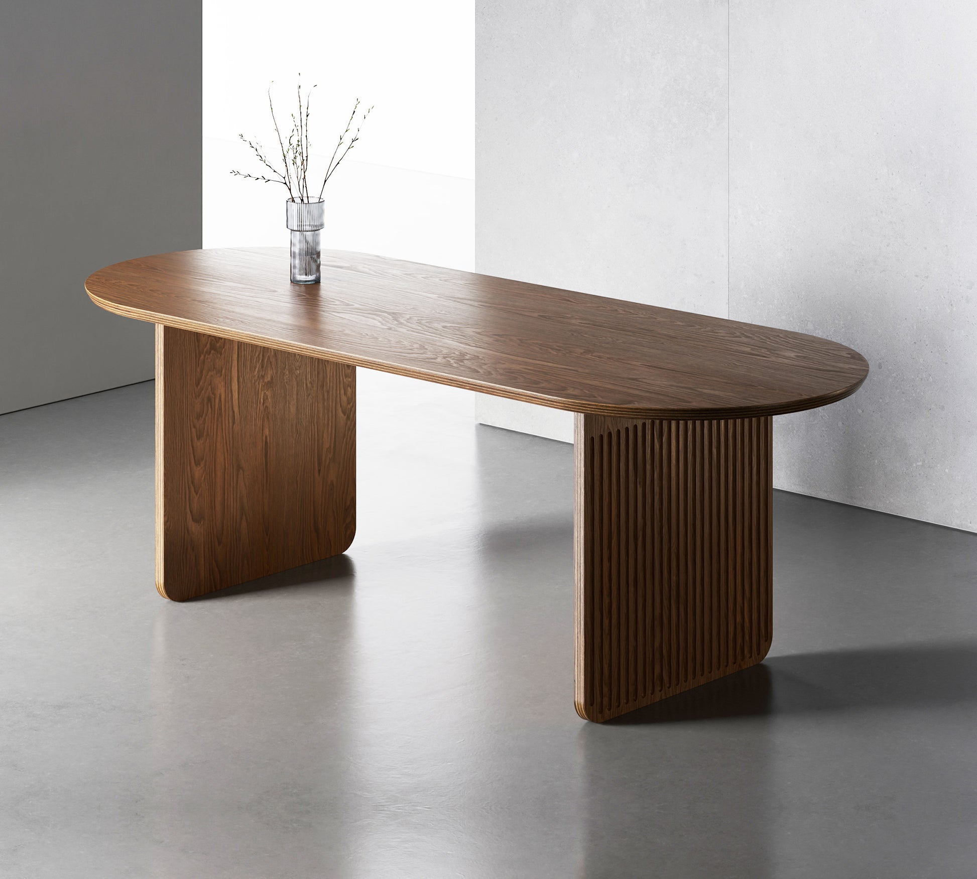 Modern Iyali dining table