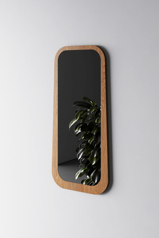 Munesu Mirror
